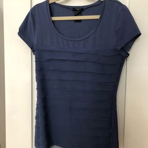 Ann Taylor T-Shirt